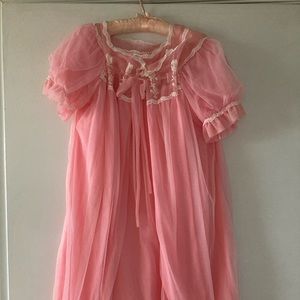 Coral Peignoir set